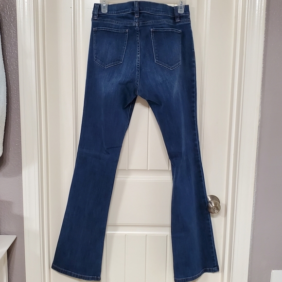New York & Company Soho Jeans - Picture 2 of 3